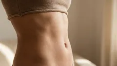 Nr 1 na szczupłą talię: 3 pozycje w 3 minuty, które pomogą zredukować boczki